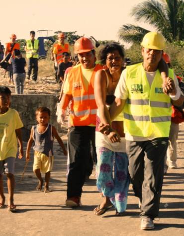 Enabling Communities to Respond to Disasters